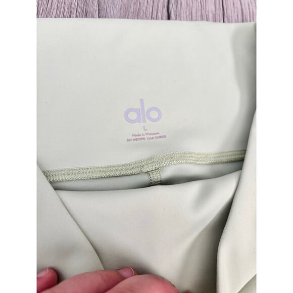 Alo tank and airlift leggings set size large - iced green tea - Picture 10 of 15